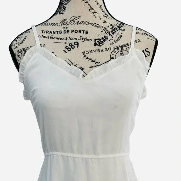 Superdown Charlee White Frill Cami Dress NWT Size S - Picture 7 of 13